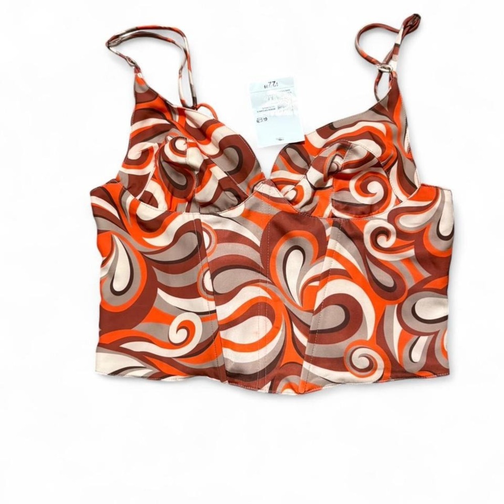 New with tags forever 21 giving out top